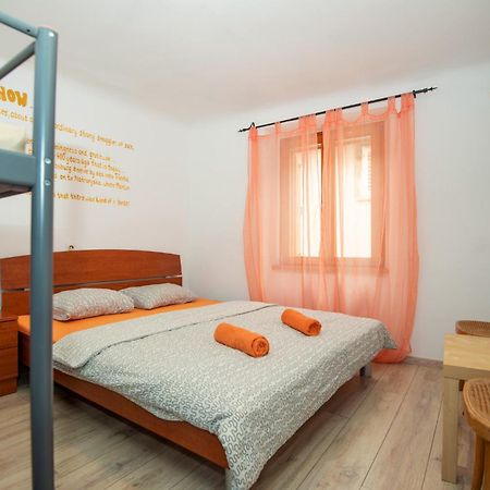 Alibi B11 Hotel Piran Luaran gambar