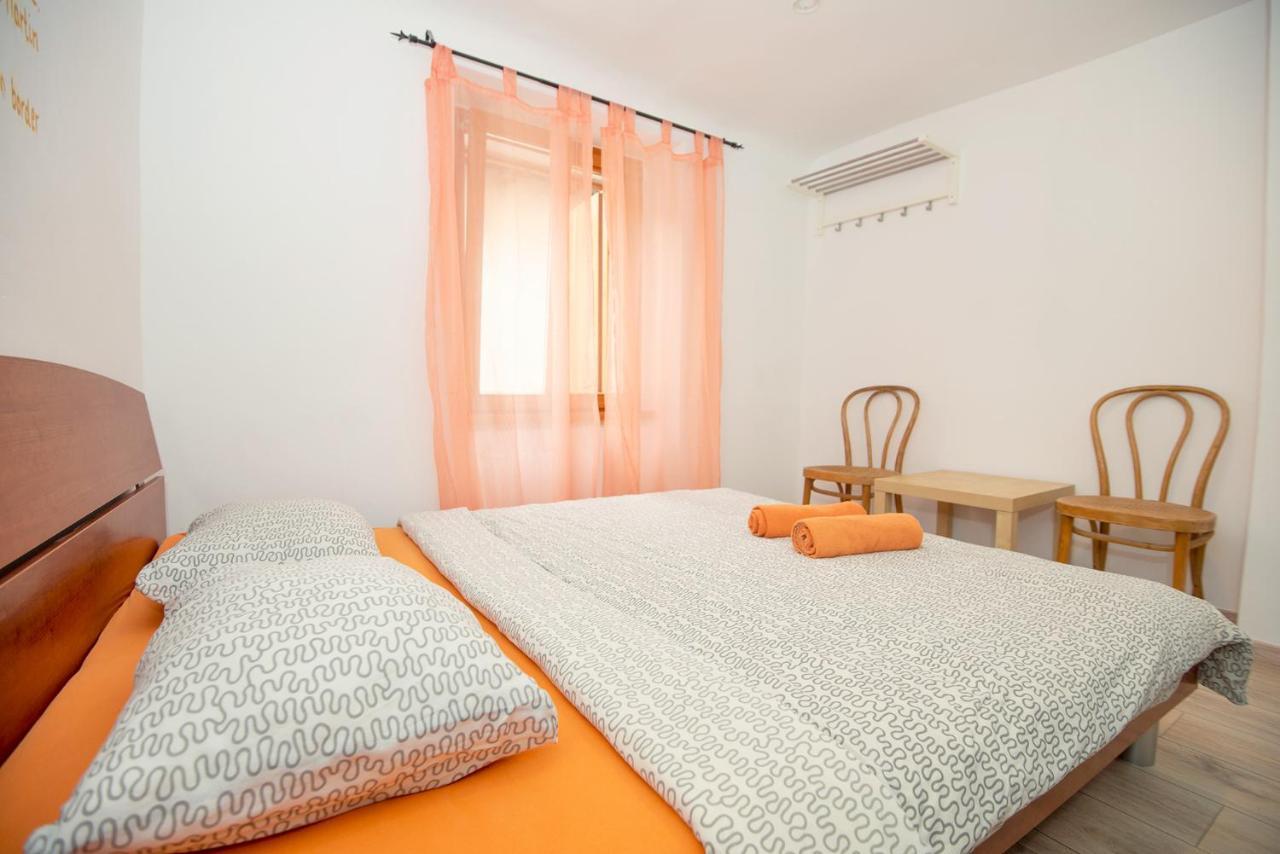 Alibi B11 Hotel Piran Luaran gambar